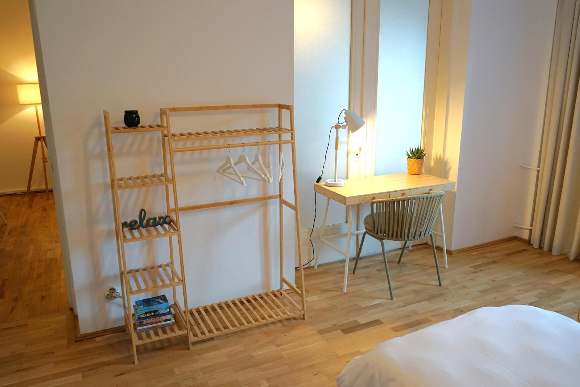 Spacious 3Br, 2Bt With 5 Balconies บูคาเรสต์ ภายนอก รูปภาพ